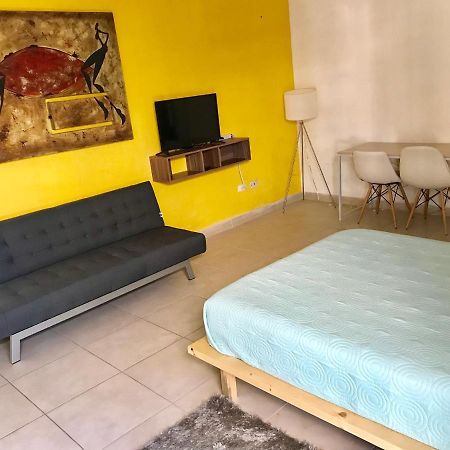 Jr Suite En Zona Residencial Linda Vista - Magnifica Ubicacion Y Tranquilidad. Monterrey Exterior foto