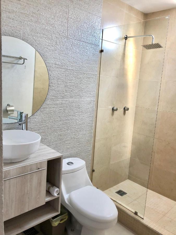 Jr Suite En Zona Residencial Linda Vista - Magnifica Ubicacion Y Tranquilidad. Monterrey Exterior foto